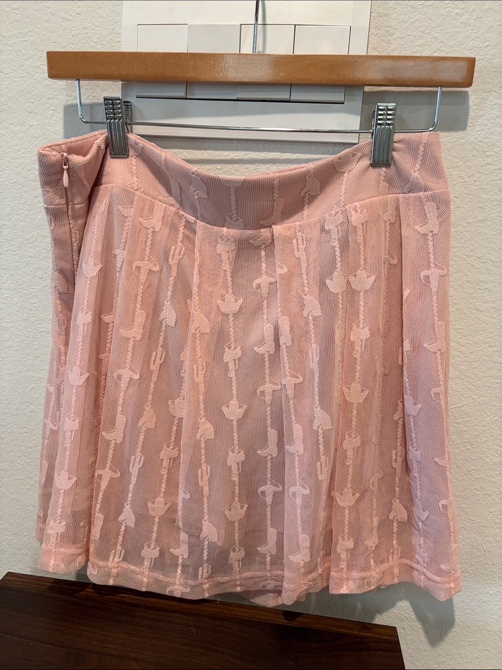 Women's Pink Lace Skort with Subtle Pattern